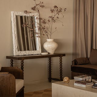 Hanai Collection