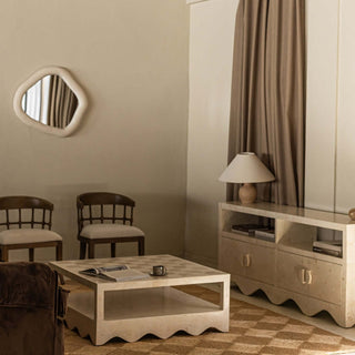 Sable Entertainment Unit, Natural White Stone Entertainment Unit En Gold
