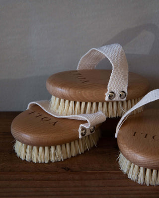 Dry Body Brush Bath Tools YŌLI