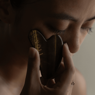 YŌLI Tiger Eye Gua Sha Bath Tools YŌLI
