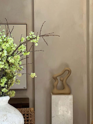 Aki Sculpture Sculptures En Gold