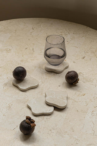 Natural White Stone Coasters - Set of 4 Tableware En Gold