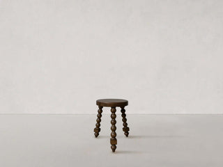 Santos Milk Stool Seating en gold