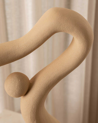 Aki Sculpture Sculptures En Gold