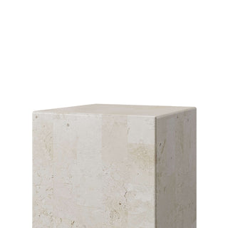 Fossil Stone Plinths Plinth En Gold