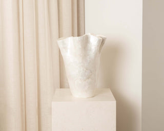 Flamenco Vase Large Vases En Gold