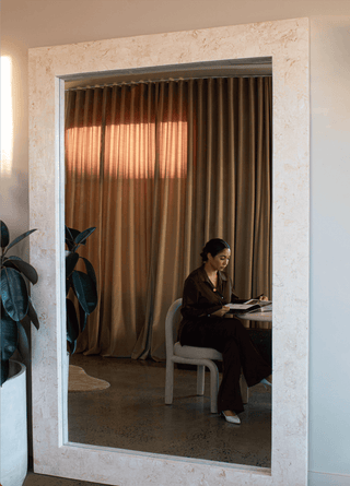 Mateo Floor Mirror Standing Mirrors En Gold