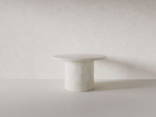 Paradis Round Dining Table | Spanish Beige Marble Dining Table En Gold