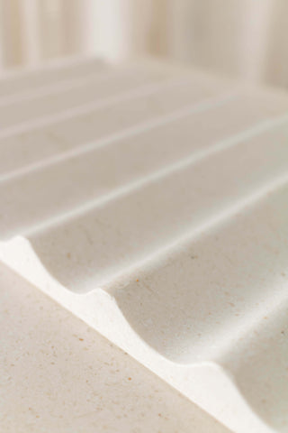 Wavy Fossil Limestone Tray Tableware En Gold