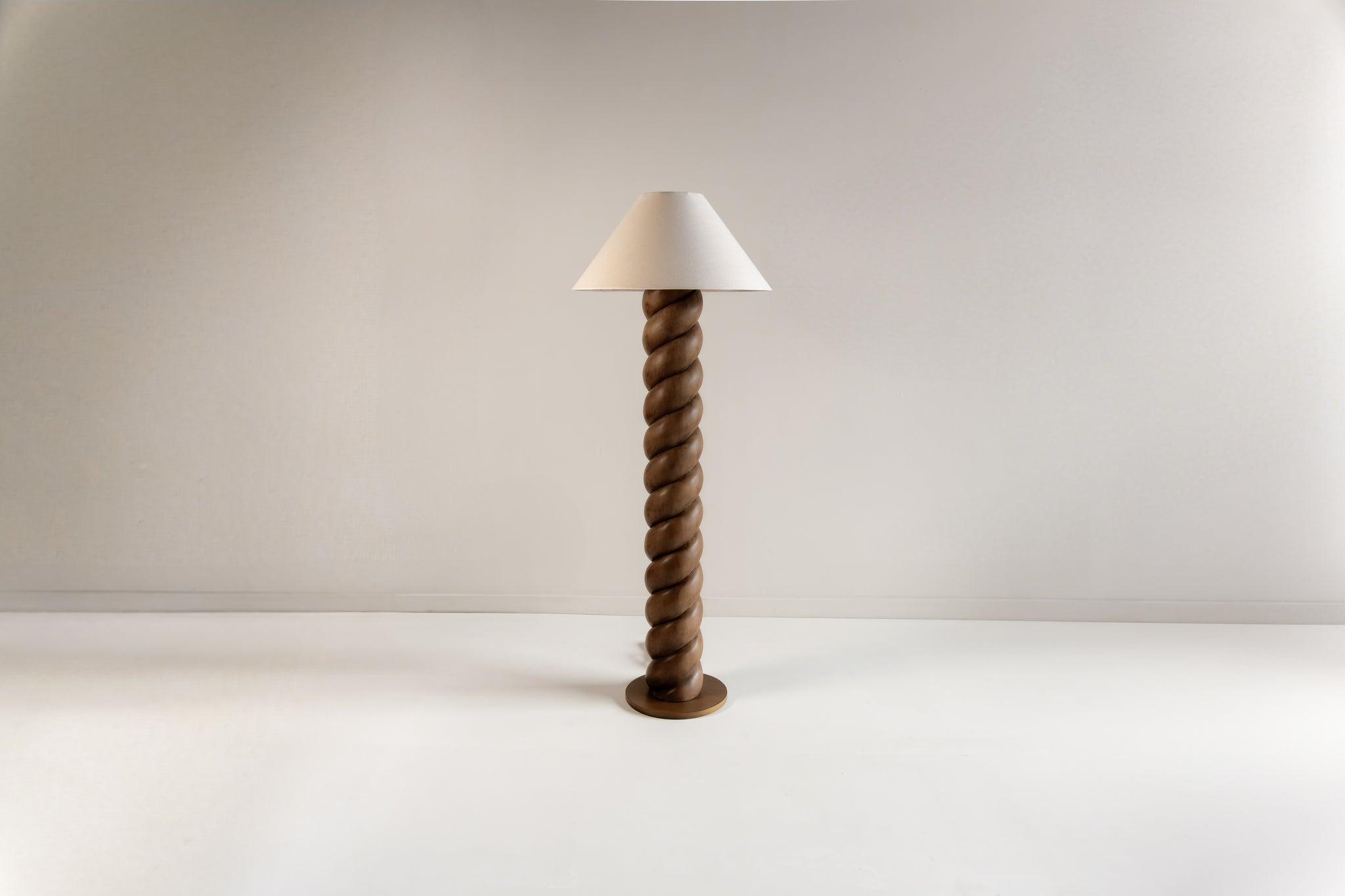Myrrh Floor Lamp