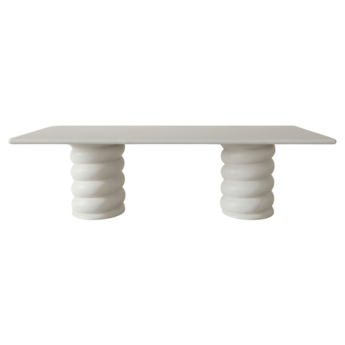 Myrrh Outdoor Dining Table in concrete, detail