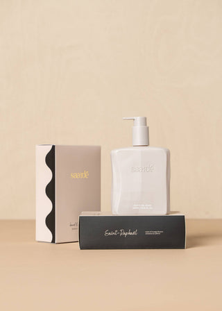Saardé Saint-Raphaël hand wash and box on a timber backdrop