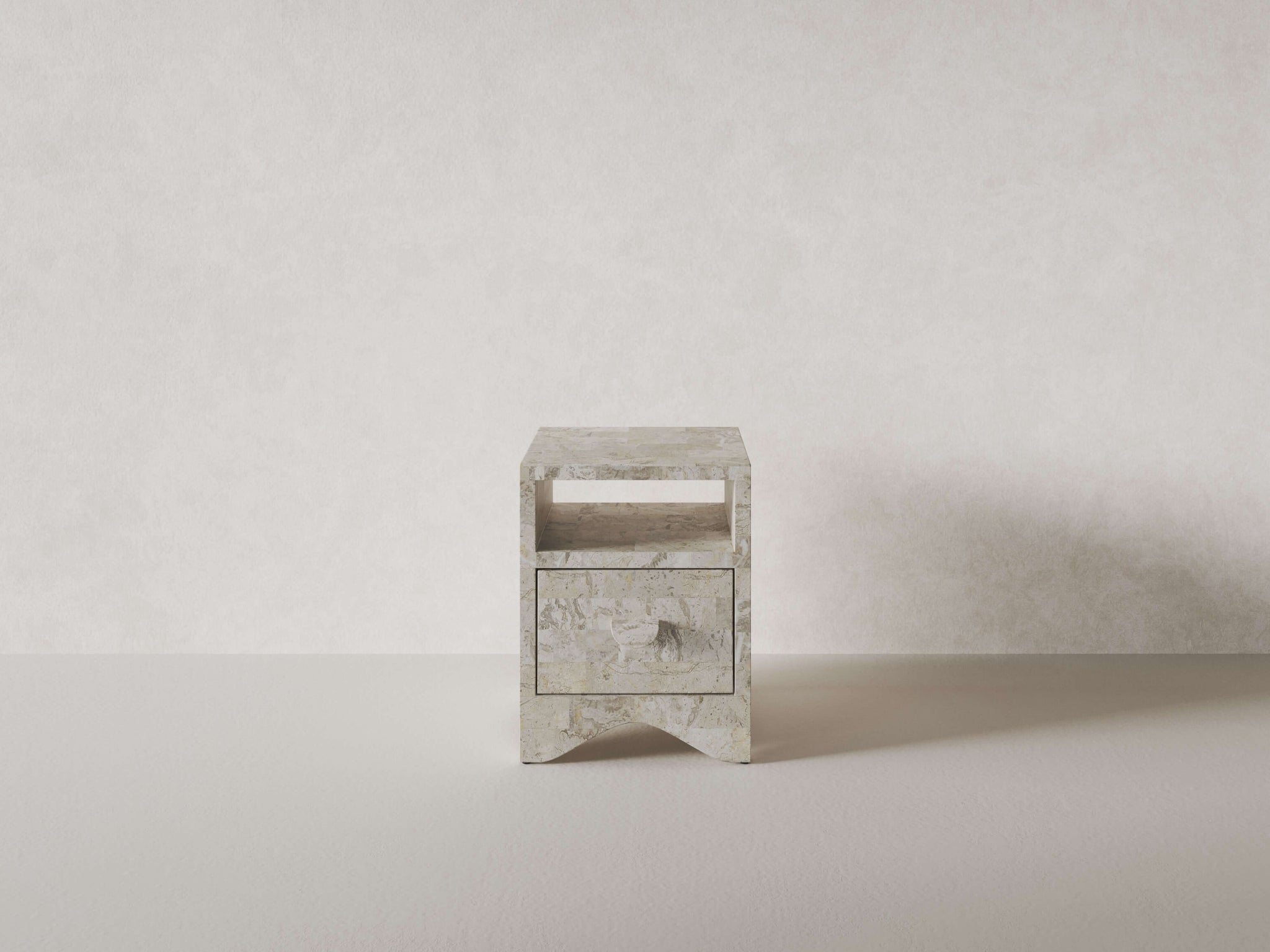 Sable Side Table, Cream Stone Side Table En Gold